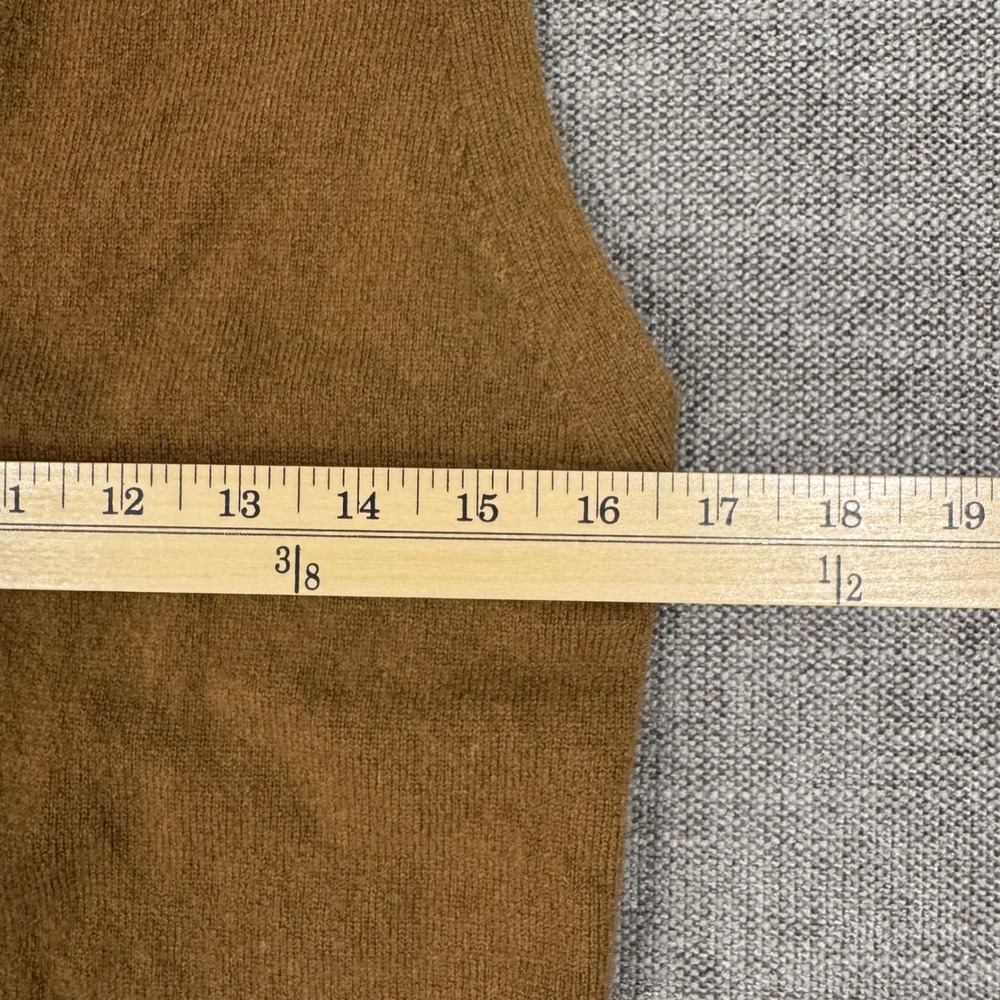 Vince Wool Cashmere Sweater Vest Womens XS Brown Button Front Minimalist - Picture 6 of 7